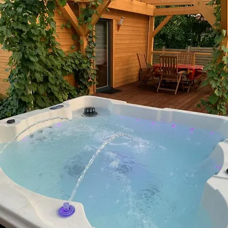 Cube Nature Feriehus Bitche