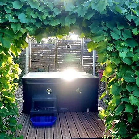 Cube Nature Holiday home